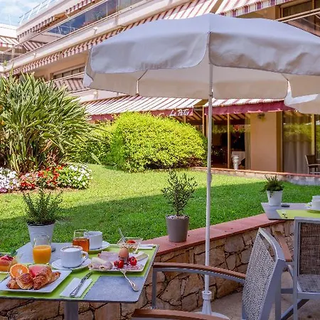 The Originals Résidence, Les Strélitzias Appart hôtel Juan-les-Pins