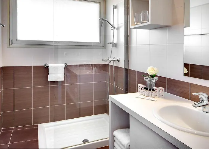 The Originals Residence, Les Strelitzias 4*