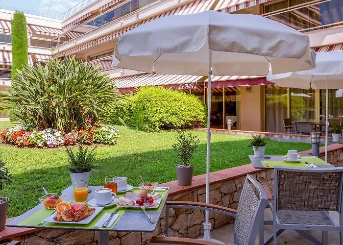 The Originals Residence, Les Strelitzias Aparthotel Juan-les-Pins