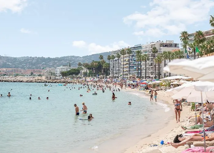 The Originals Residence, Les Strelitzias Juan-les-Pins