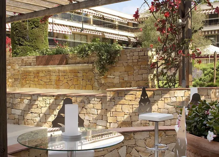 The Originals Residence, Les Strelitzias 4* Juan-les-Pins