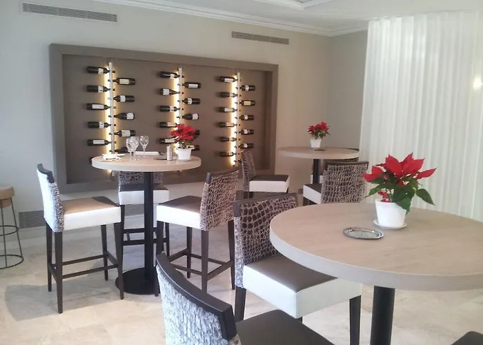 The Originals Residence, Les Strelitzias Aparthotel Juan-les-Pins