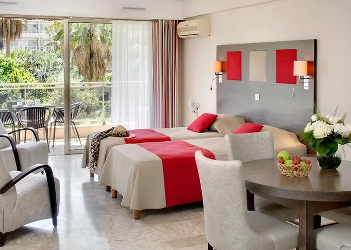 The Originals Residence, Les Strelitzias Juan-les-Pins