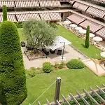 The Originals Residence, Les Strelitzias 4* Juan-les-Pins