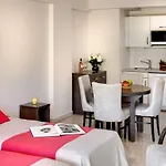 The Originals Residence, Les Strelitzias Apart-hotel 4*