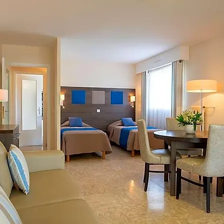 מלון דירות The Originals Residence, Les Strelitzias 4*