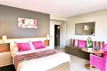 The Originals Residence, Les Strelitzias Aparthotel